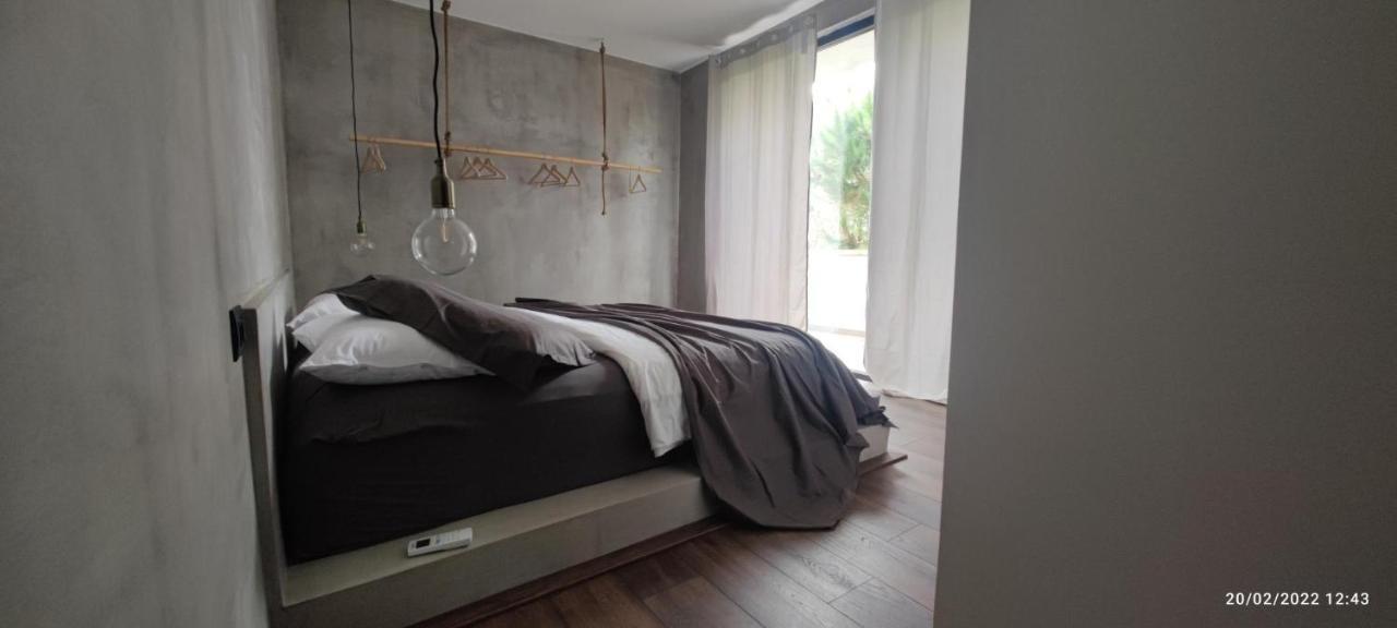 Attico Vista Mare Apartment โกเลม ภายนอก รูปภาพ